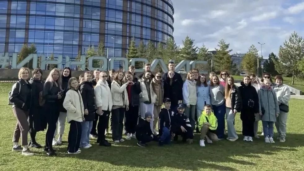 🔥 ОТКРЫТ НАБОР В АНСАМБЛЬ НАРОДНОГО ТАНЦА «РОДНИК»!  Приглашаем мальчиков и девочек в дружный коллек