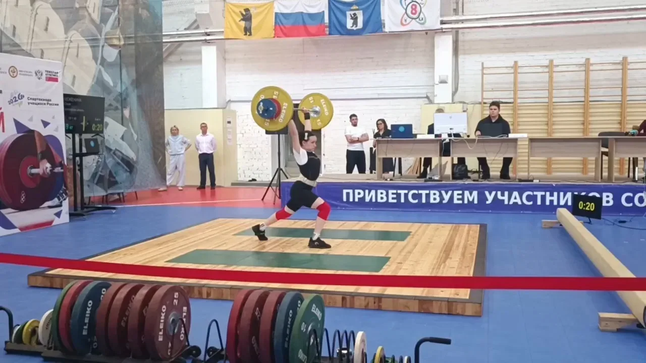 📢 Гордимся нашей ученицей, Юлией Межениной из 9 "А" класса! 🌟  На XIII Спартакиаде учащихся России п