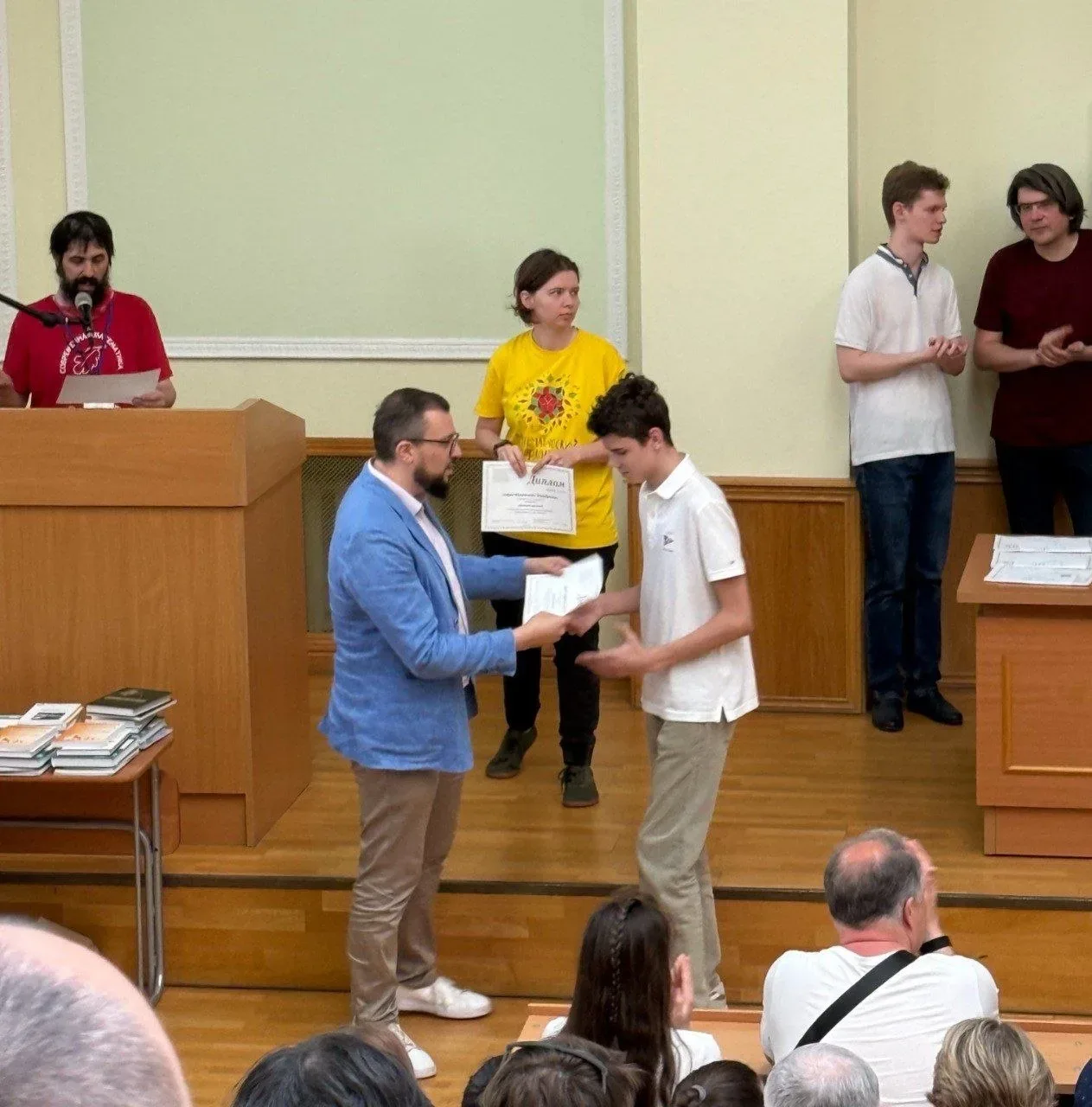 Успехи наших школьников на Московской математической олимпиаде 🙌  В стенах Московского университета 