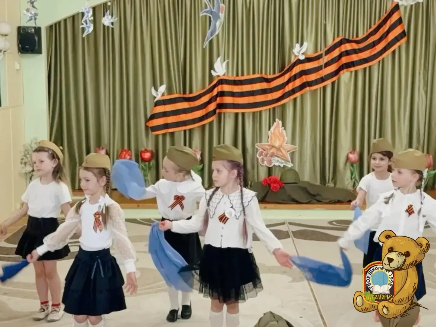 #ДайджестДошколят | Память в детских сердцах 🇷🇺  В группе «Летучий корабль» прошёл трогательный музы