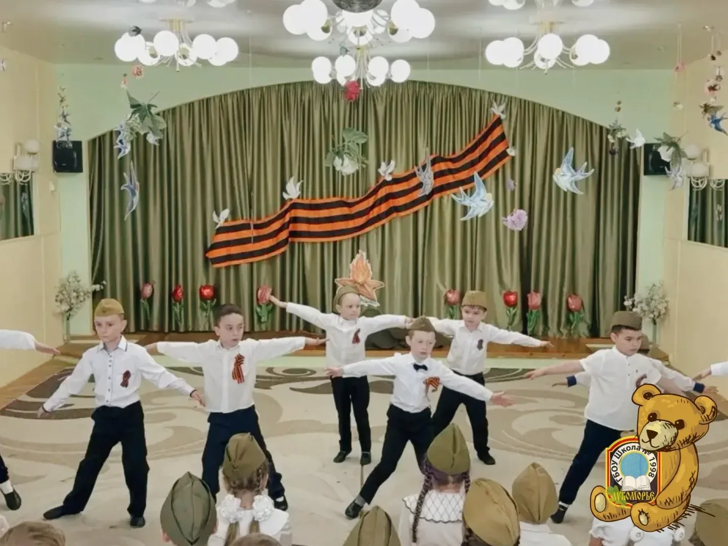 #ДайджестДошколят | Память в детских сердцах 🇷🇺  В группе «Летучий корабль» прошёл трогательный музы
