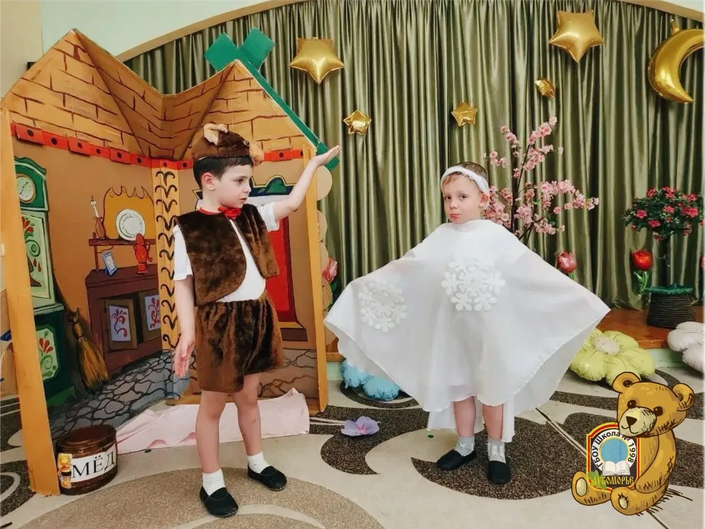 #ДайджестДошколят | Весенняя сказка на сцене 🎭  Группа «Курочка Ряба» впервые приняла участие в фест