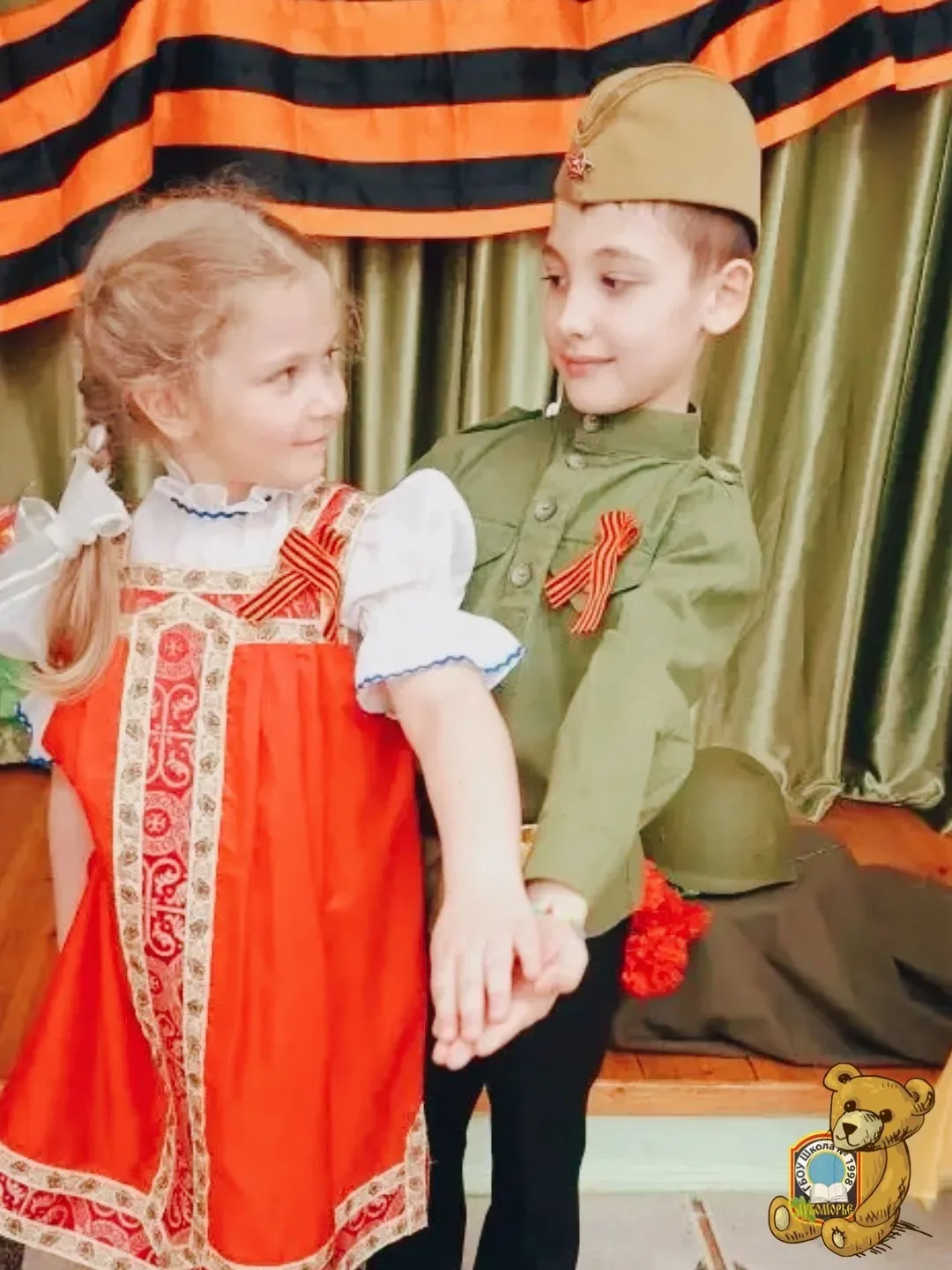 #ДайджестДошколят | Помним. Гордимся. Благодарим 🇷🇺  В билингвальной подготовительной группе «Золото