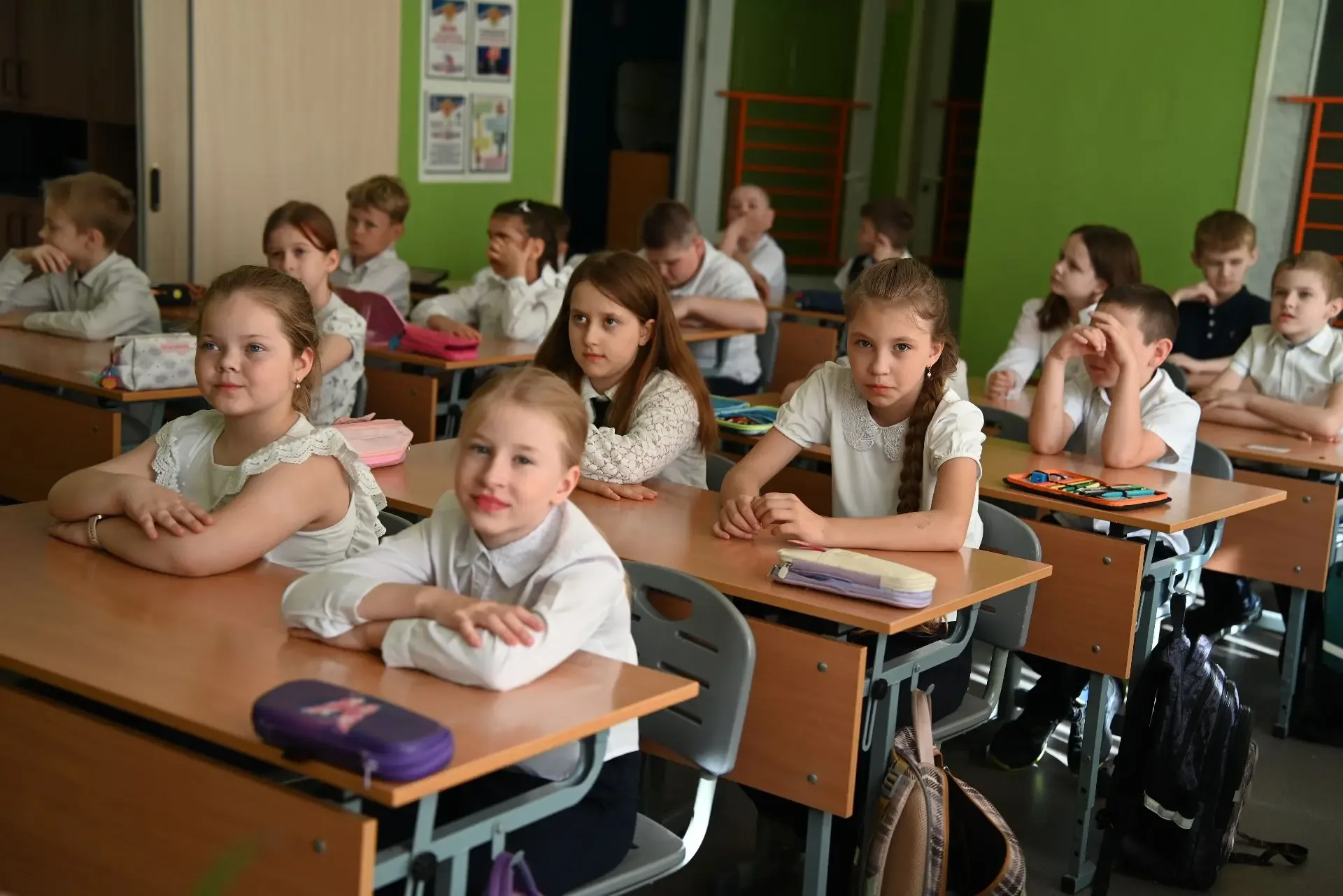 Один забытый цветок помог детям понять самое важное  📣 На занятии «Разговоры о важном» классный руко