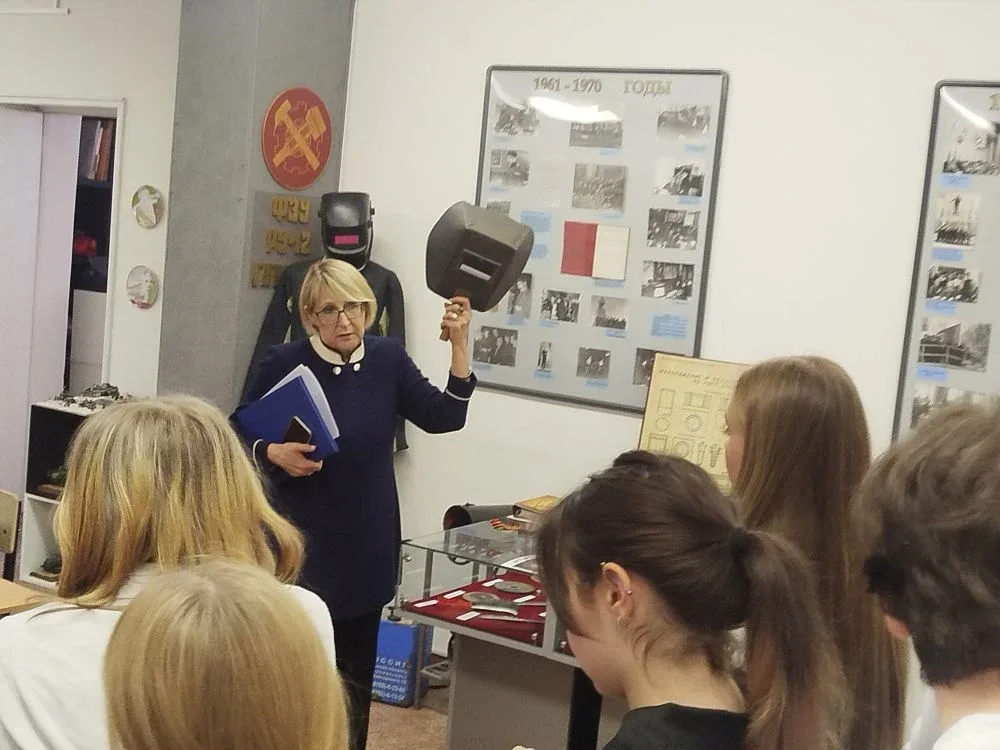 🎓 Профориентационная встреча в Охтинском колледже  Ученики 8-го и 9х классов побывали на увлекательн