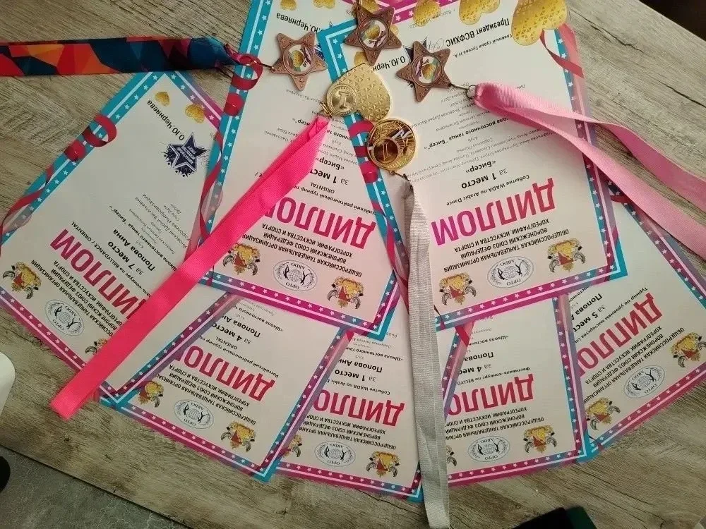 ✨ Гордость нашего 3Б класса! ✨  Попова Анна приняла участие в российском рейтинговом турнире «Миллио