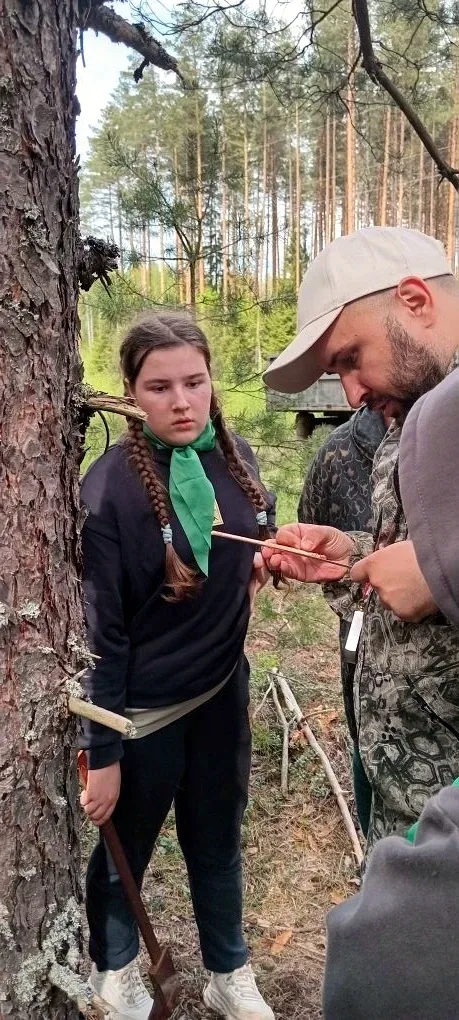 ШКОЛЬНОЕ ЛЕСНИЧЕСТВО ПРИСОЕДИНИЛОСЬ К АКЦИИ "САД ПАМЯТИ"  Школьное лесничество "Лесное наследие" при