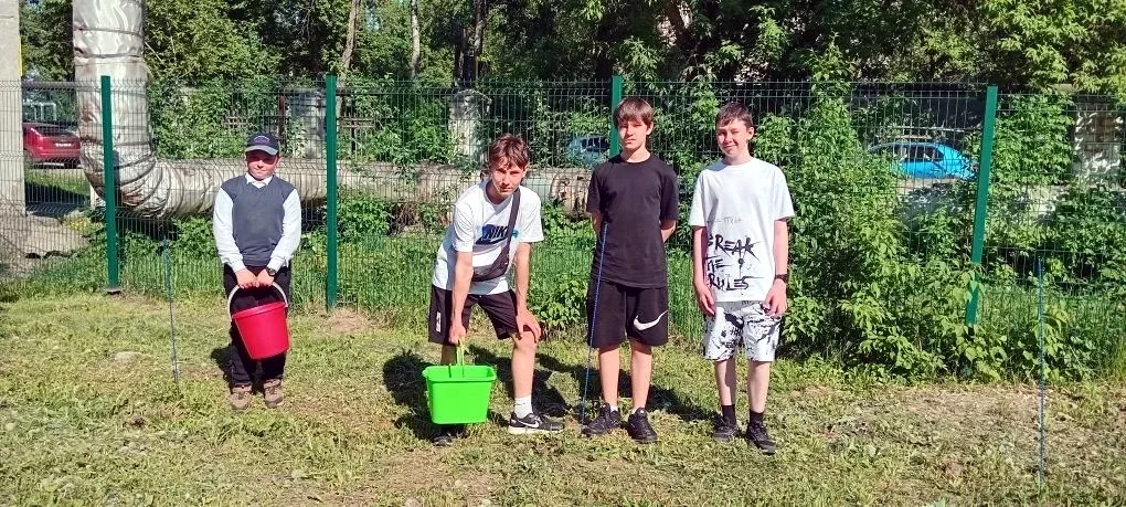 НОВОСТИ ШКОЛЬНОГО ЛЕСНИЧЕСТВА  В весенний период участники школьного лесничества "Лесное наследие" в