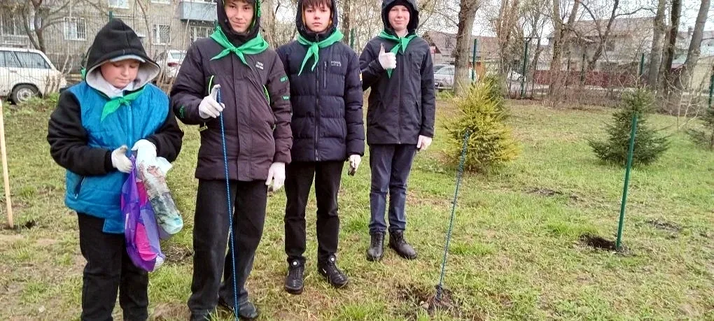 НОВОСТИ ШКОЛЬНОГО ЛЕСНИЧЕСТВА  В весенний период участники школьного лесничества "Лесное наследие" в