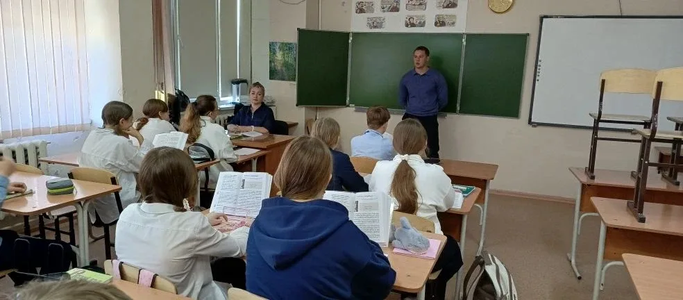 В Кольцовской школе № 5 прошли занятия по антитеррористической безопасности   В пятницу, 15 мая, с у