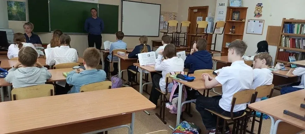 В Кольцовской школе № 5 прошли занятия по антитеррористической безопасности   В пятницу, 15 мая, с у
