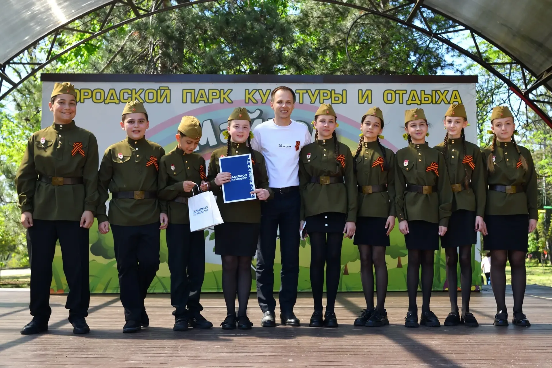 🎖️ Двойная Победа: «Десант» берёт высоту, «Гвардия» — сердца!  В преддверии великого праздника Дня П