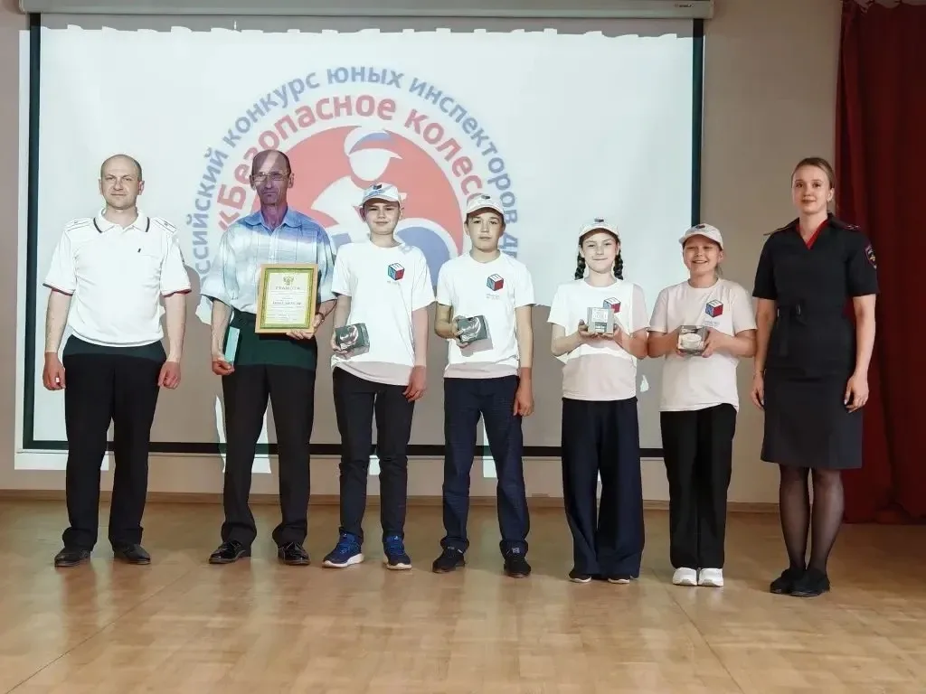 🏆 Победители «Безопасного колеса»! 🚦   Сегодня база нашей школы превратилась в эпицентр драйва, знан