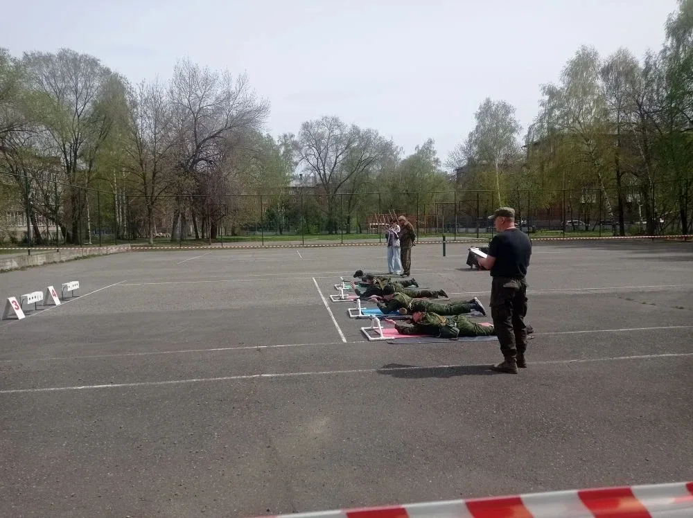 🌟ЛИЦЕЙ ГОРДИТСЯ🌟  Поздравляем наших юнармейцев с успешным выступлением на ежегодном городском воениз