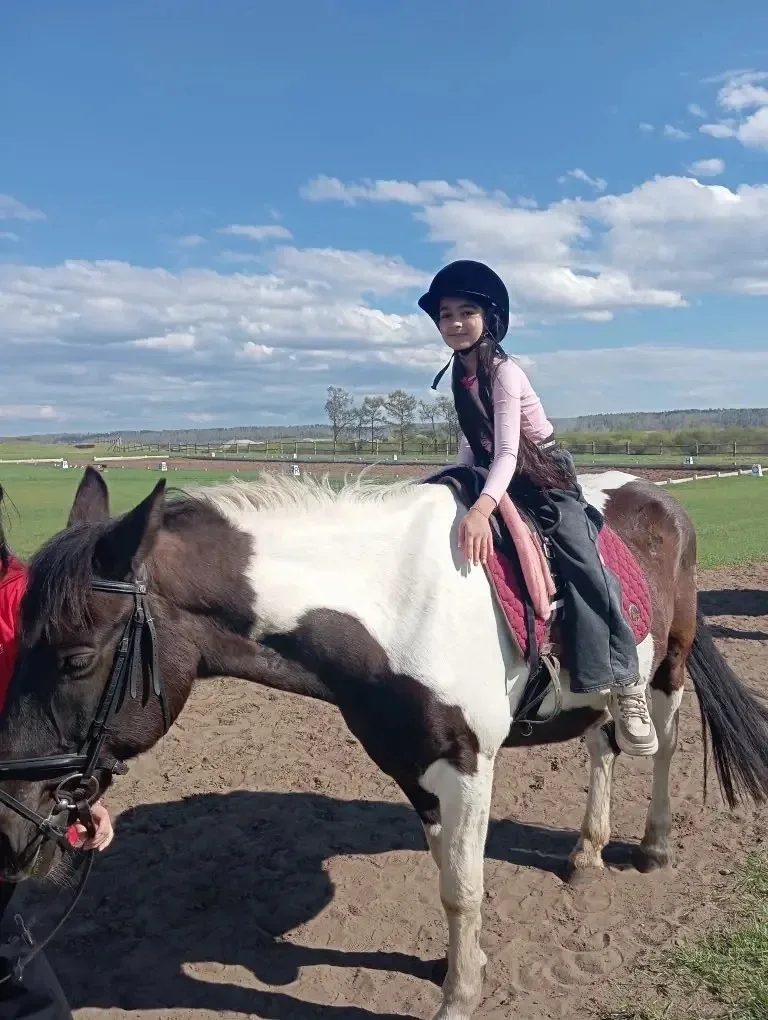 🐴Ученики 5А класса вместе с классным руководителем Никитенко Зоей Александровной побывали в гостях в