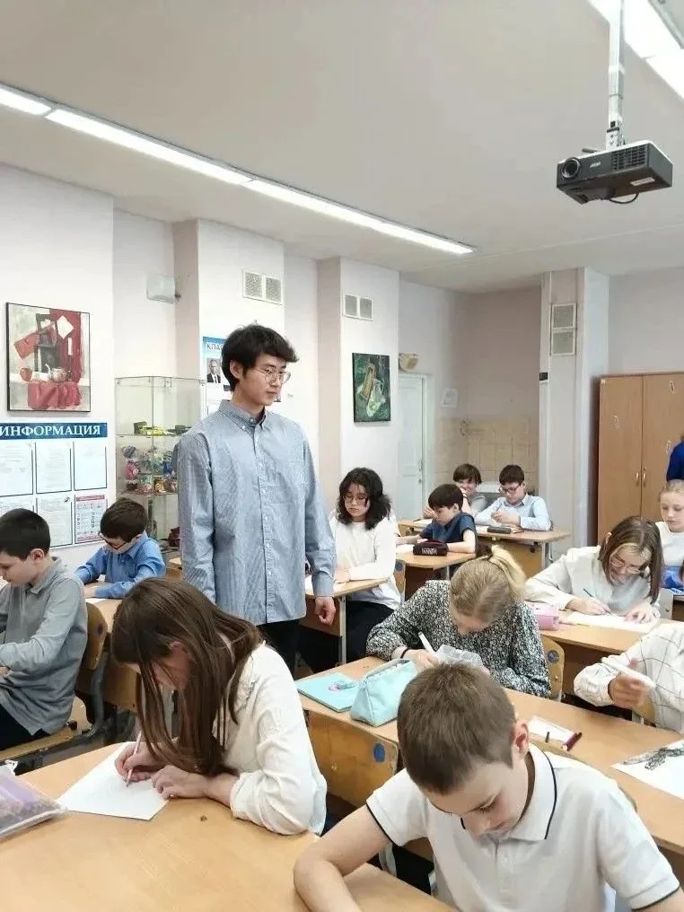Школа №48 Екатеринбурга подтвердила статус лидера в развитии российско-китайского образовательного с