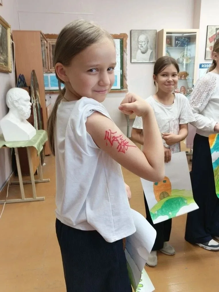 Школа №48 Екатеринбурга подтвердила статус лидера в развитии российско-китайского образовательного с