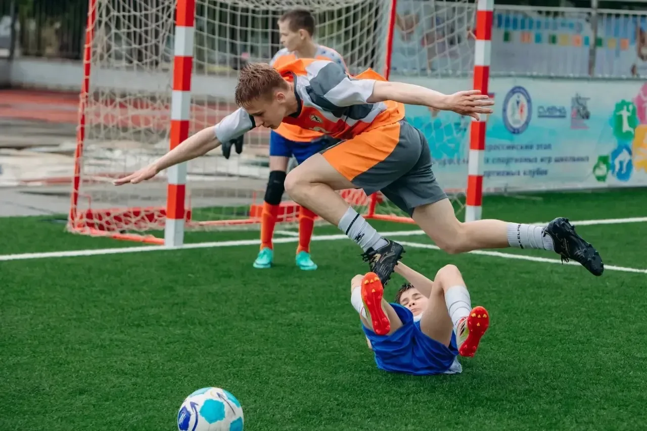🥇 ПОБЕДА! 🥇  С огромной гордостью сообщаем: команда нашего школьного спортивного клуба «Взлёт» стала