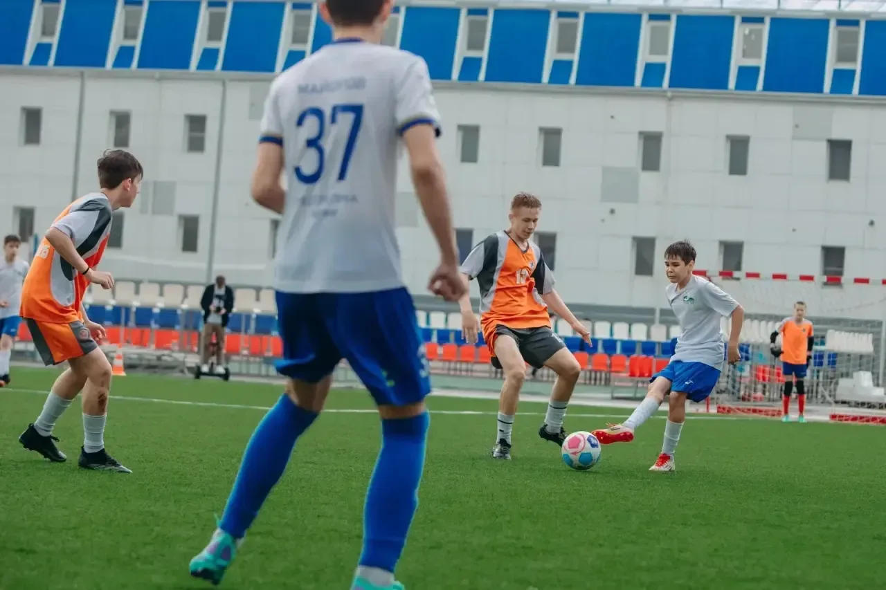🥇 ПОБЕДА! 🥇  С огромной гордостью сообщаем: команда нашего школьного спортивного клуба «Взлёт» стала