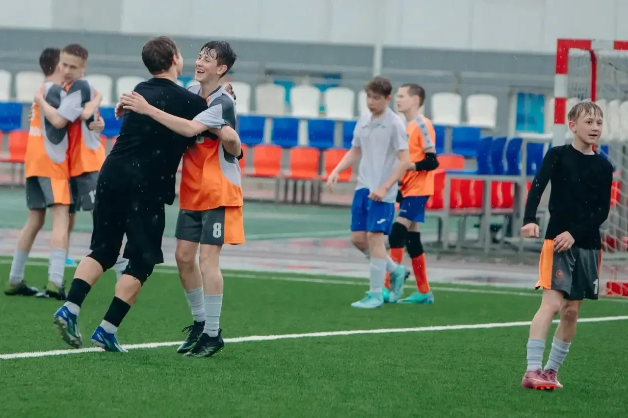 🥇 ПОБЕДА! 🥇  С огромной гордостью сообщаем: команда нашего школьного спортивного клуба «Взлёт» стала