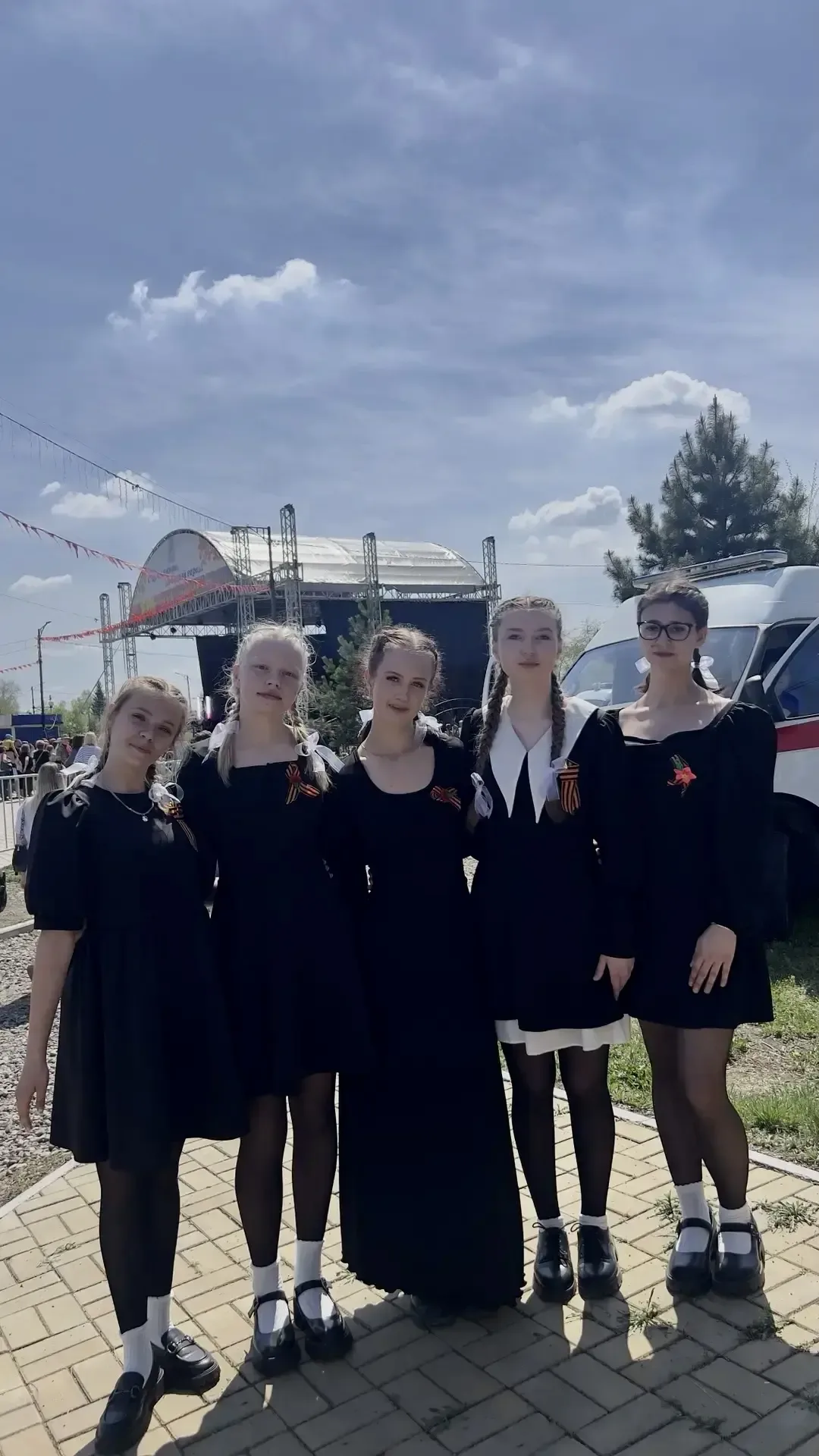 Сегодня наши юнармейцы с гордостью приняли участие в параде, посвященный 81-й годовщине Великой Побе
