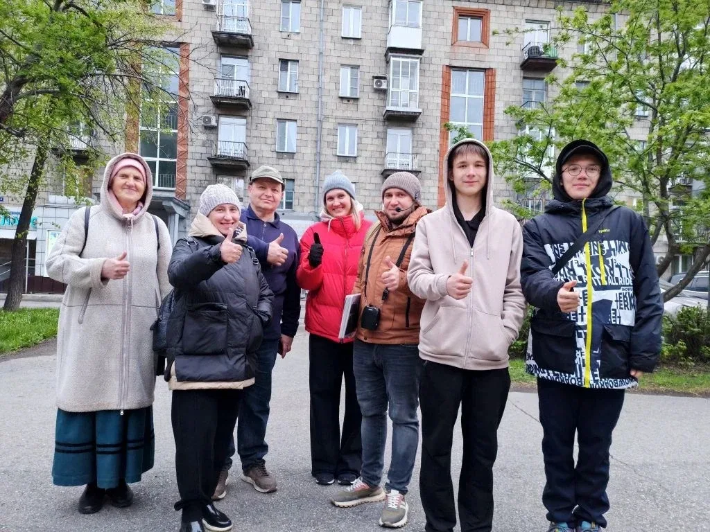 💫13 мая в 19:00 смельчаки из 8а класса посетили  пешеходную экскурсию по проспекту Пионерскому, и уз