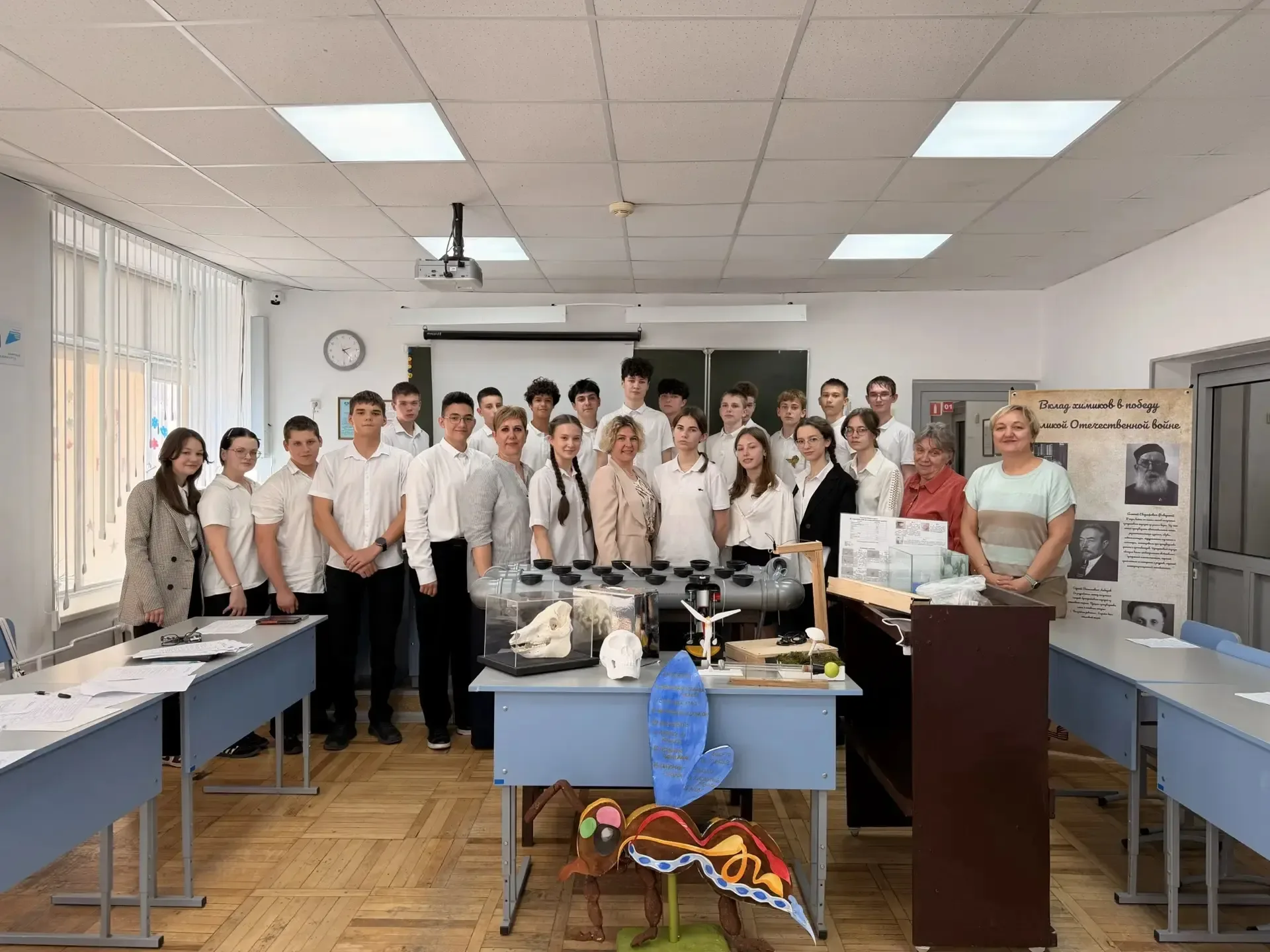 👨‍🎓От школьной парты к научным открытиям: защита проектов в МБОУ СОШ № 6 имени И.Т. Сидоренко.   ✨13