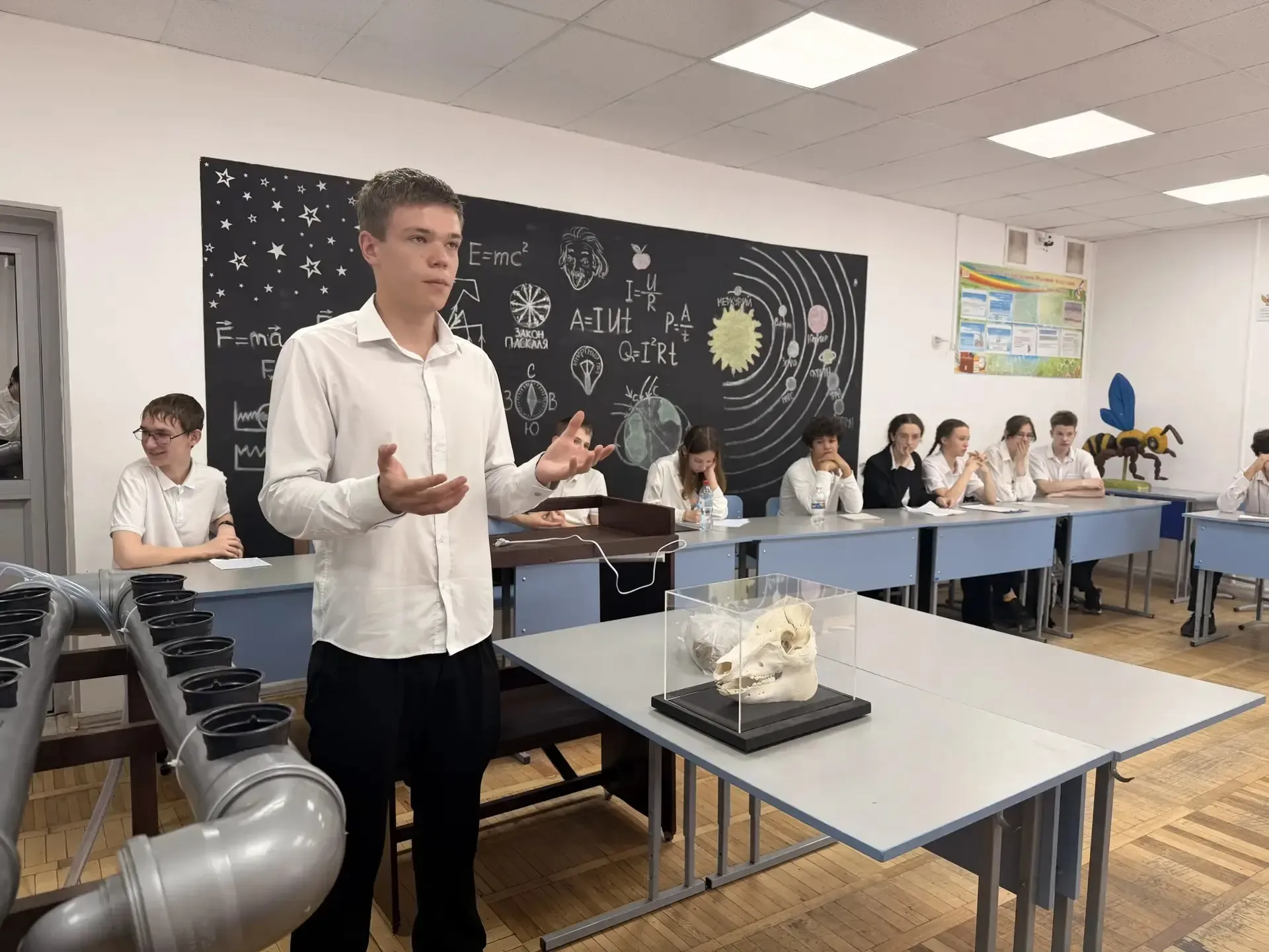 👨‍🎓От школьной парты к научным открытиям: защита проектов в МБОУ СОШ № 6 имени И.Т. Сидоренко.   ✨13