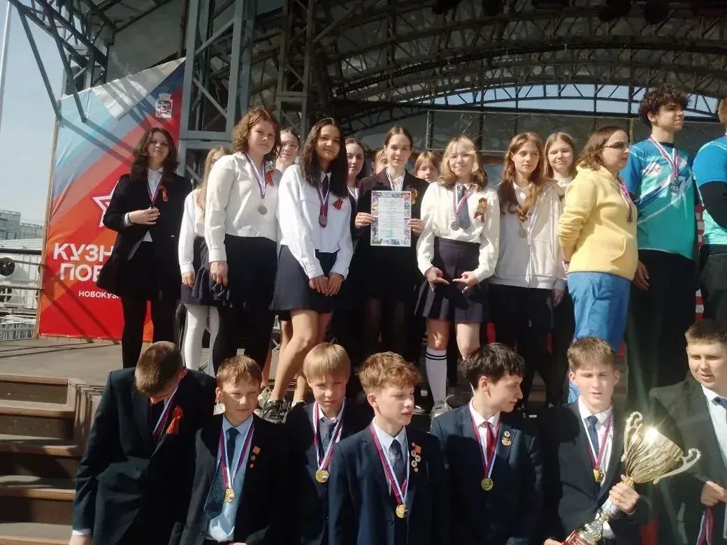 🥉 Бронза на Кубке администрации Новоильинского района! 🎉С гордостью сообщаем, что наша команда девуш