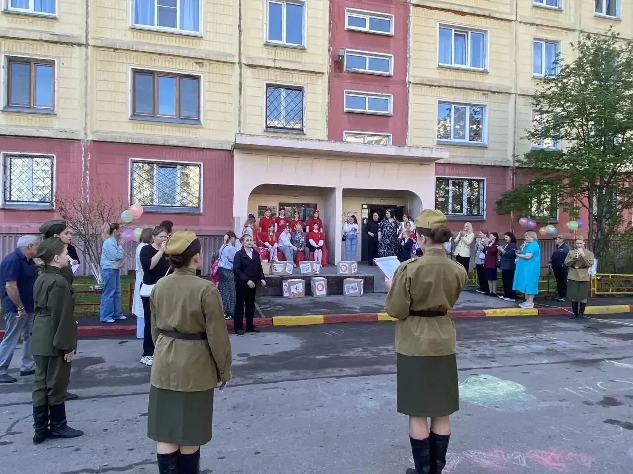 🌟Чтим память героев… 🎖️В эти дни, когда память о Великой Победе особенно жива в наших сердцах, юнарм