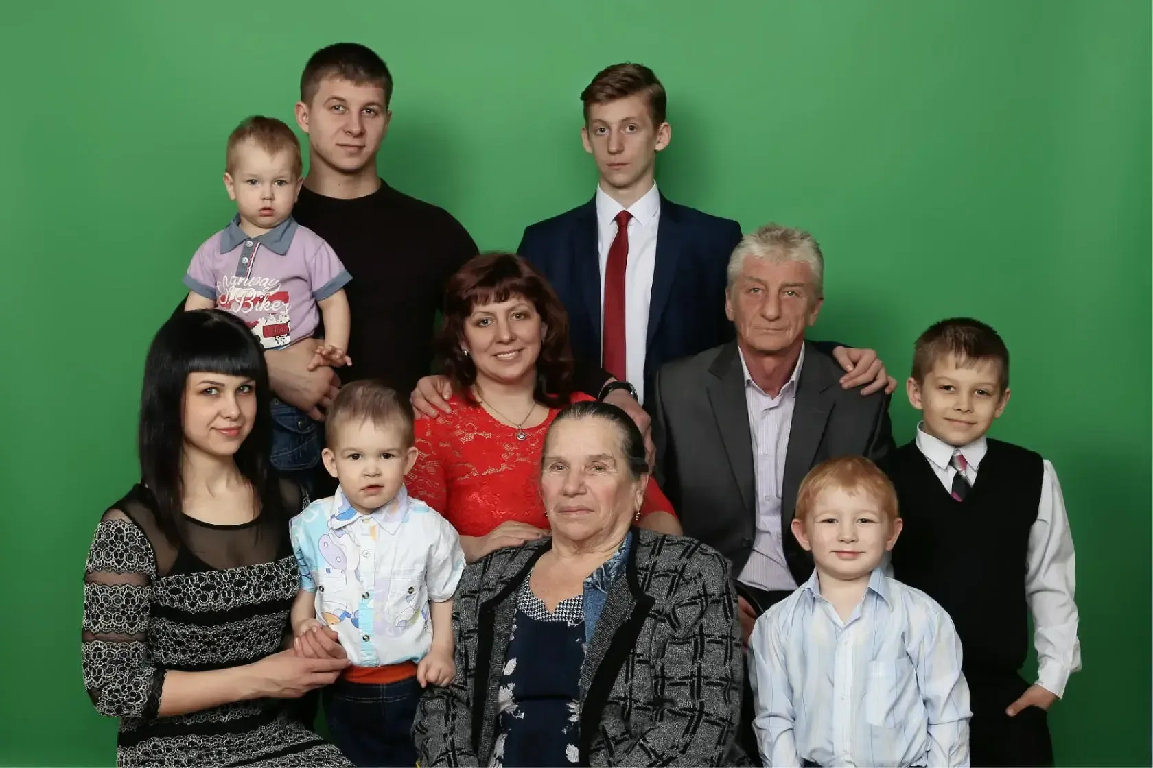 📸 «Семья в объективе» — тепло, которое объединяет!  В честь Международного дня семьи в нашей школе п