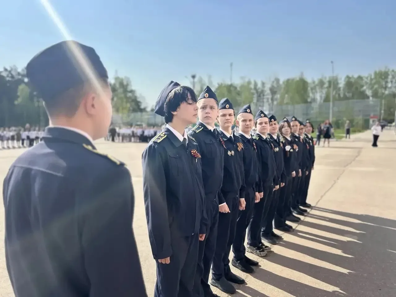 🇷🇺Правнуки Победы – строем марш!  Во 2 корпусе нашего образовательного центра прошел ежегодный смотр