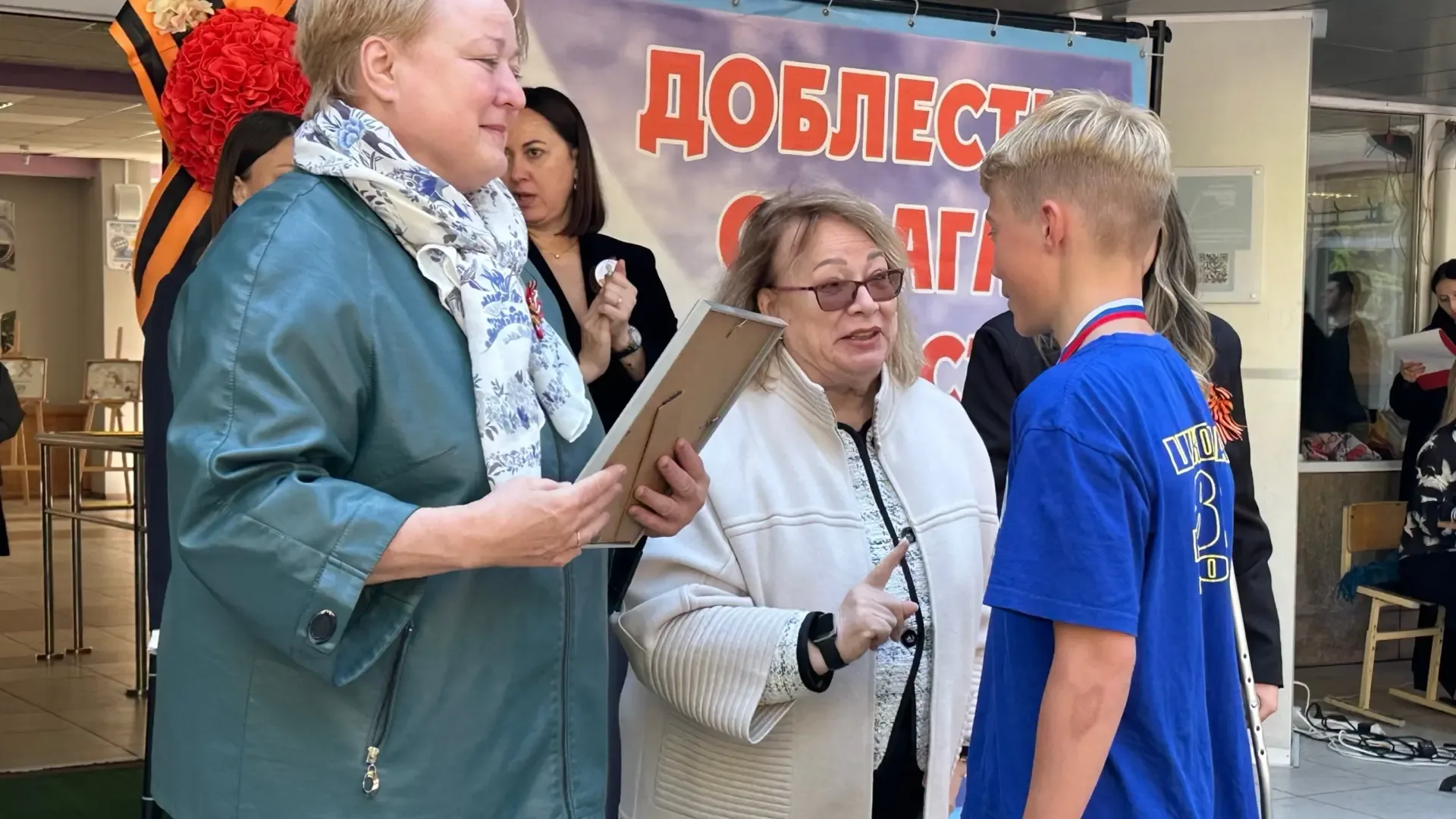 Сегодня в нашей школе прошла традиционная районная легкоатлетическая эстафета имени Героя Советского