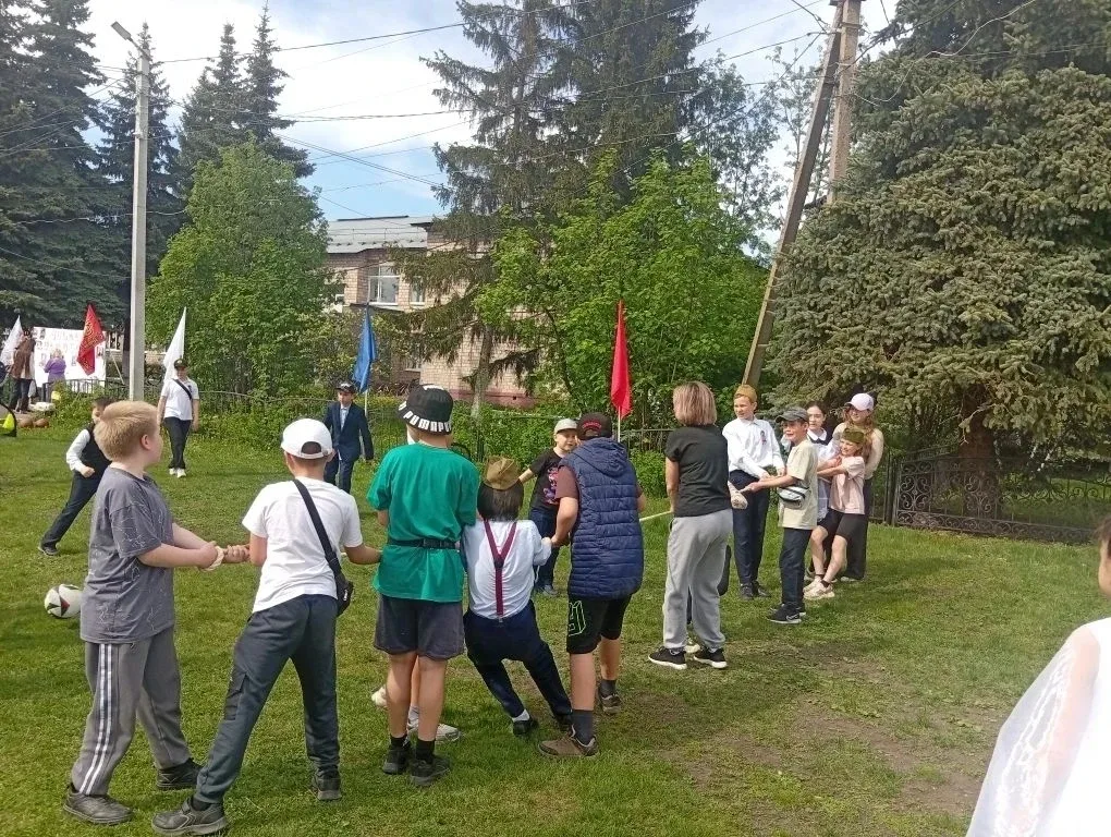 Педагоги детского сада МОБУ ЦО "Знание" приняли участие в праздничном мероприятии, посвящённом Дню В
