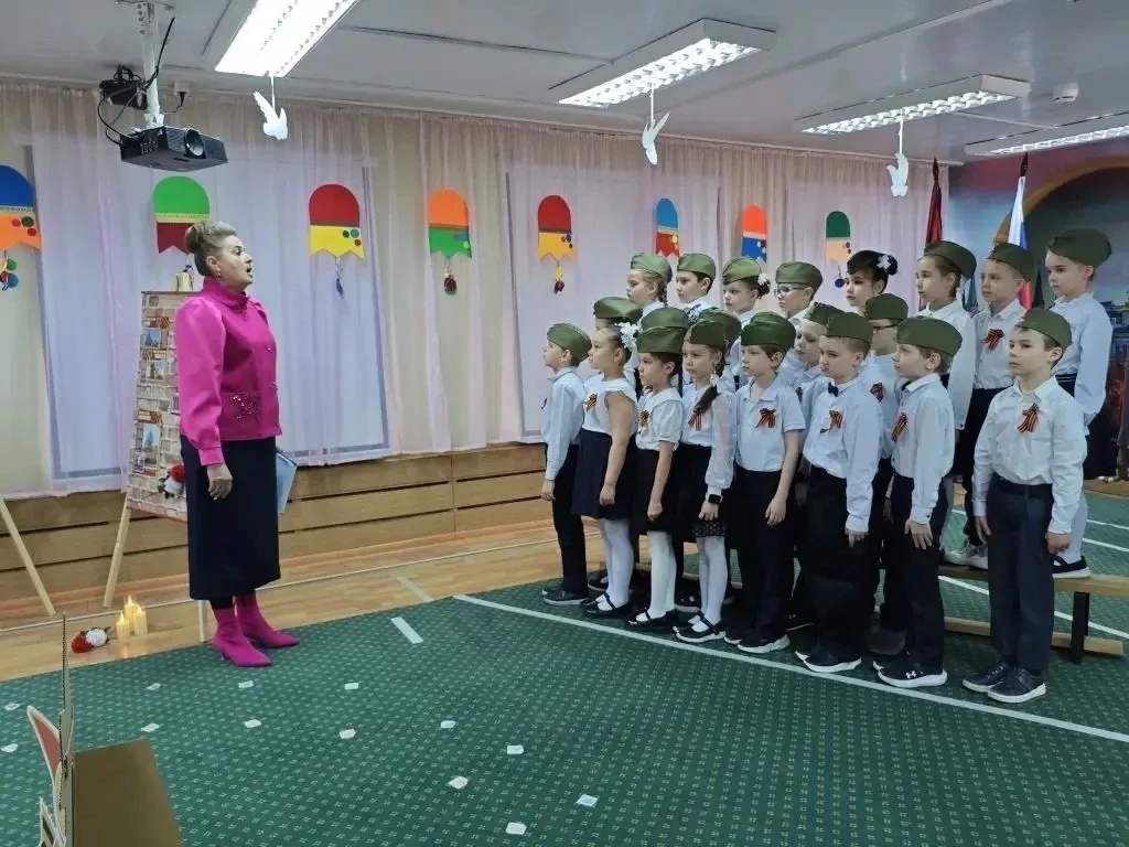 🎵 Фестиваль патриотической песни  📍 Новаторов, 20к3  🙏 В нашем корпусе прошёл фестиваль патриотическ