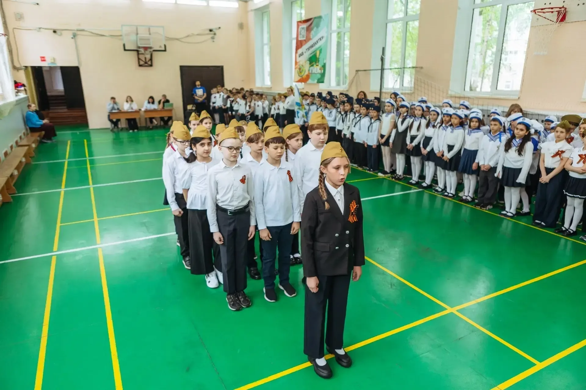 🎖Конкурс строя и песни, посвященный Дню Победы  📍Новаторов, 34к1  🎶12 мая в нашем корпусе состоялся 