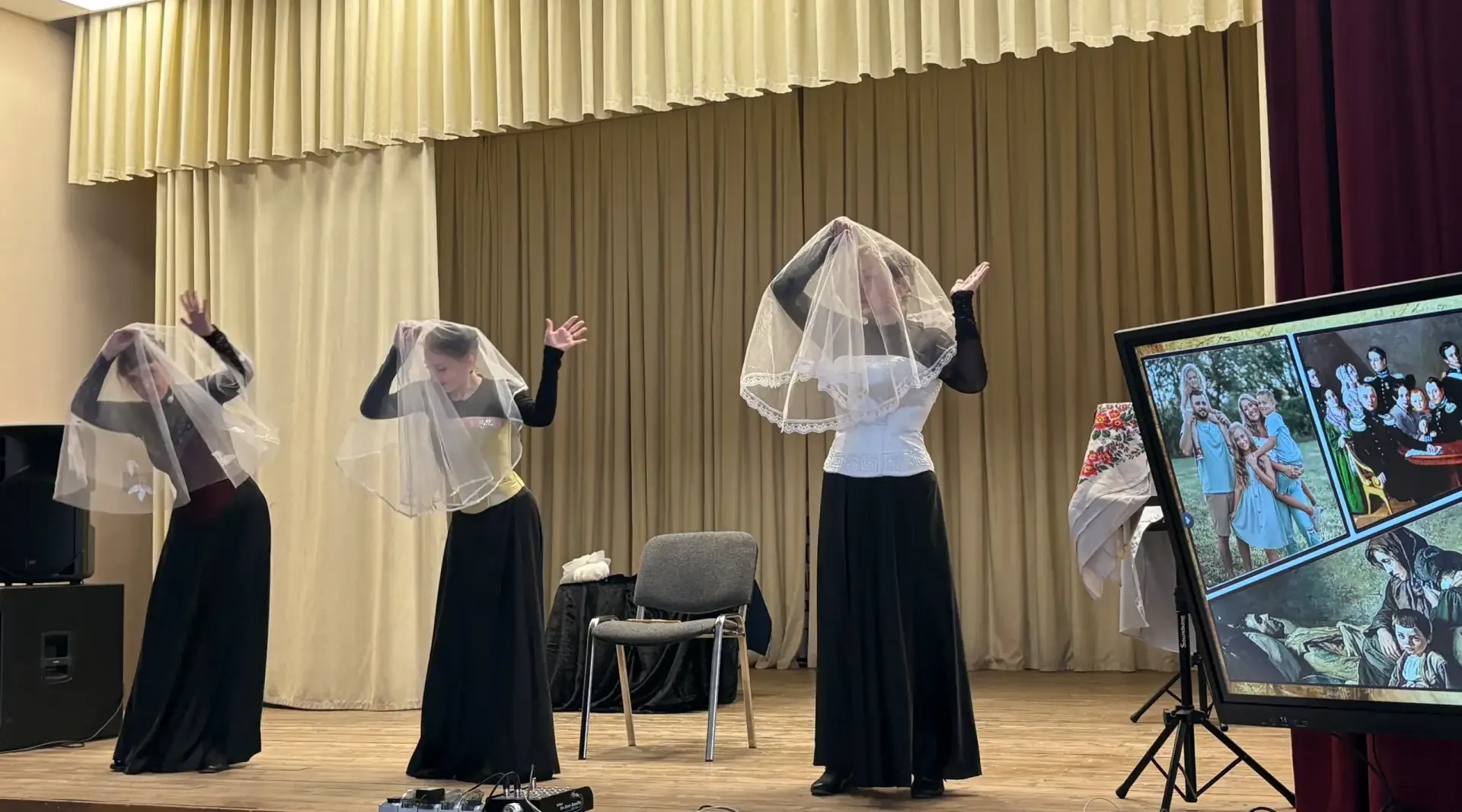 🎭✨ Искусство, которое заставляет задуматься… В гимназии состоялся интерактивный спектакль «А была лю