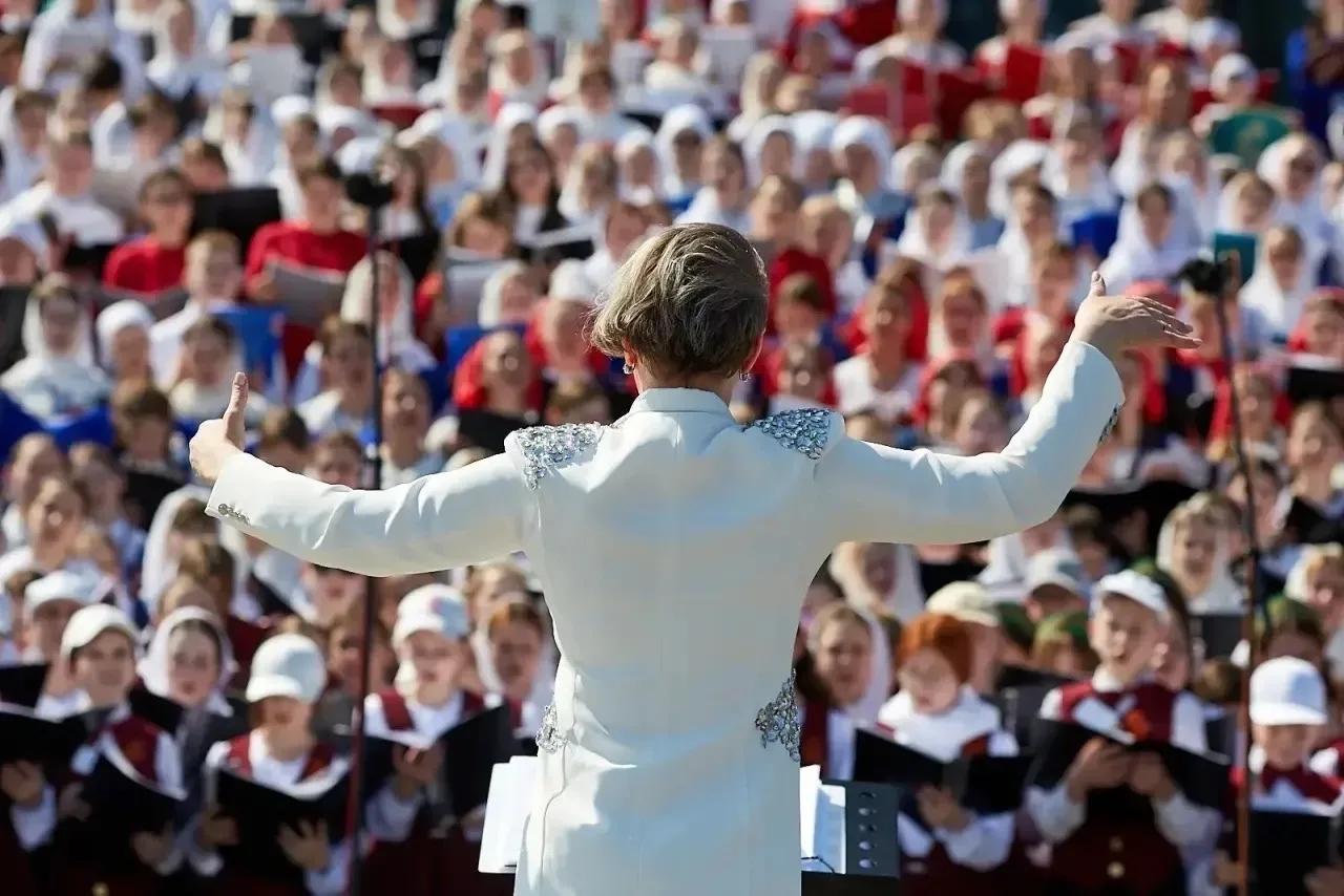 🇷🇺 6 мая в Центральном парке «Патриот» Министерства обороны Российской Федерации прошел концерт Всер