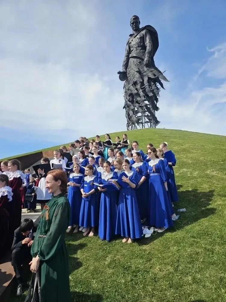 🇷🇺 6 мая в Центральном парке «Патриот» Министерства обороны Российской Федерации прошел концерт Всер