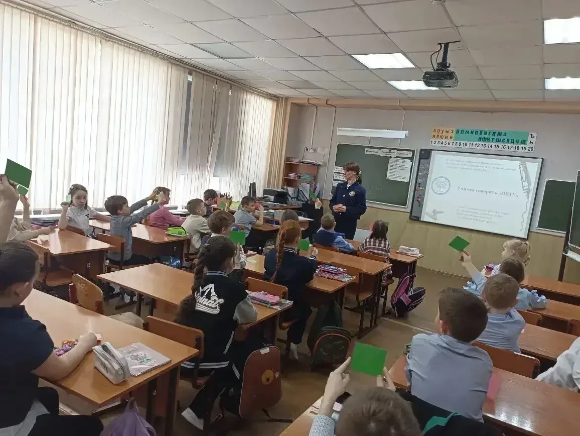 В период с 05.05 мая по 22.05 проведен цикл профилактических часов,  сотрудниками РЦППМС Столбовой О