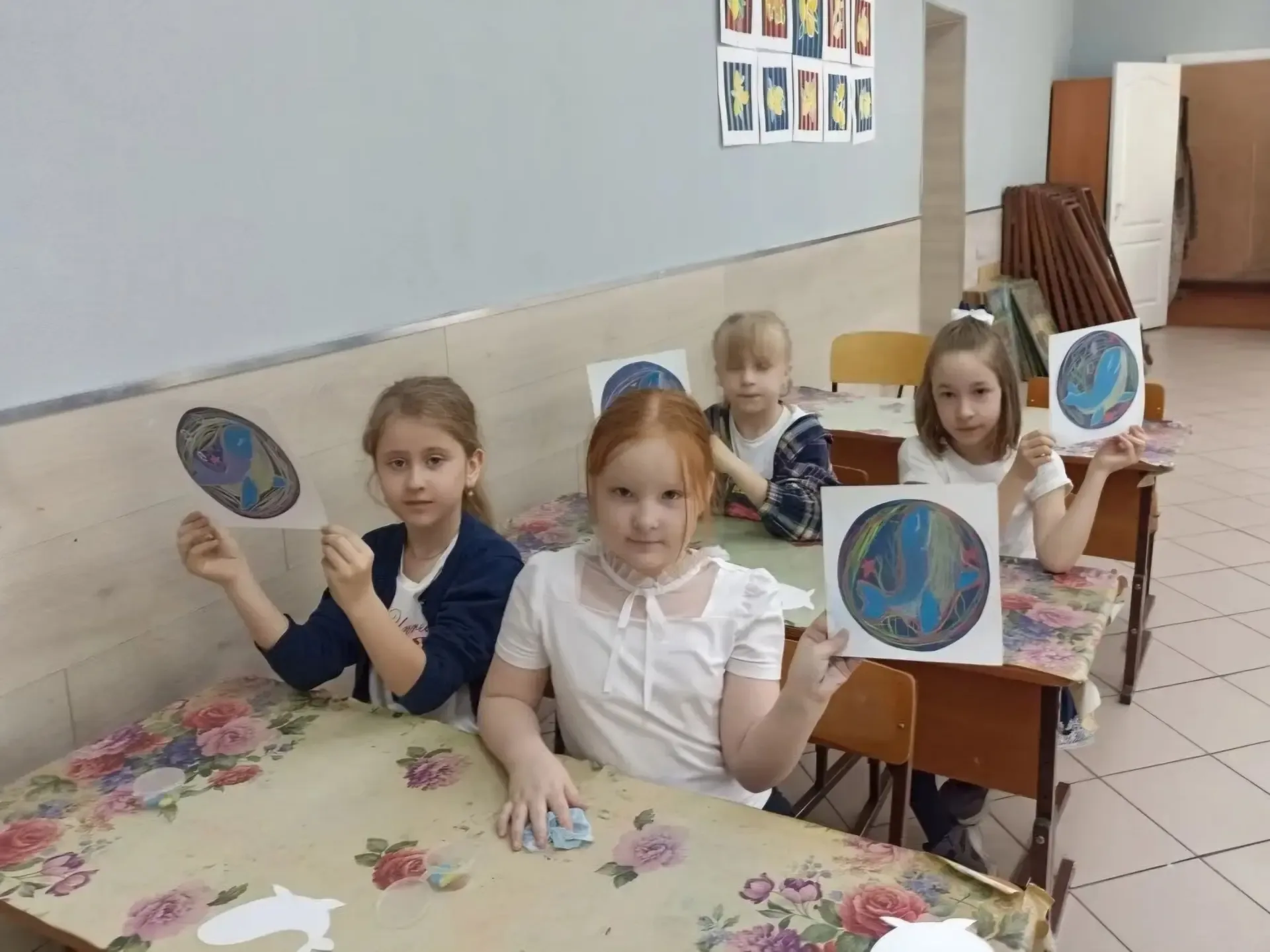 Сегодня ребята из 2 «А» и 2 «В» отправились в увлекательное путешествие в художественную школу №18!🎨