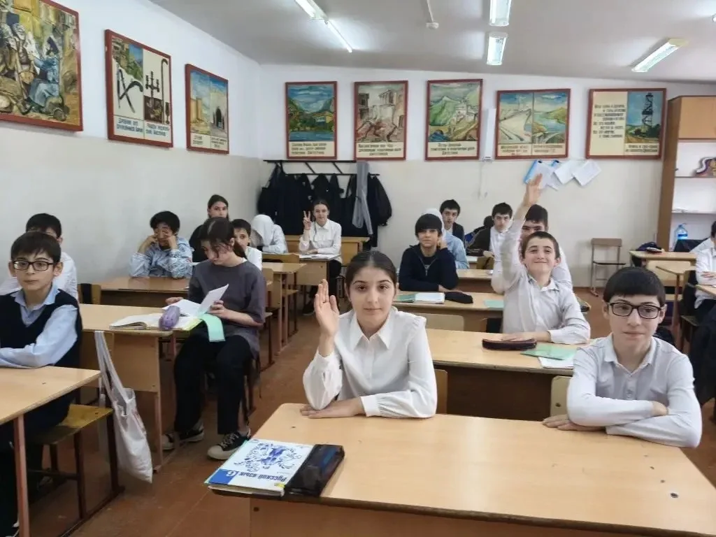 🕯️Накануне Дня Победы в 6 «Г» классе прошло  внеклассное мероприятие "Этот День Победы..."🎖️ 🔥Темати