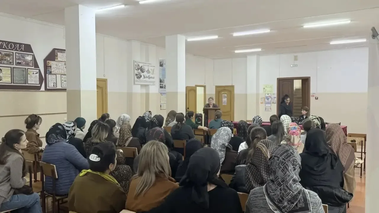 ✨8 мая было проведено общешкольное родительское собрание на тему: «Летний отдых-2026». ✅На собрании 
