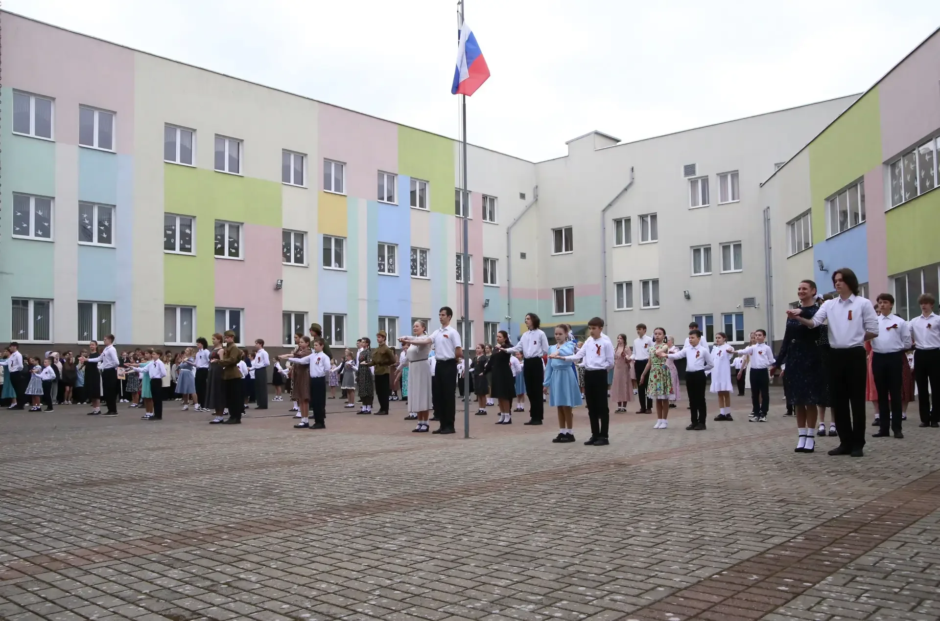 ✨«Вальс Победы» — событие, от которого сердце наполняется гордостью и благодарностью.  Под звуки мел