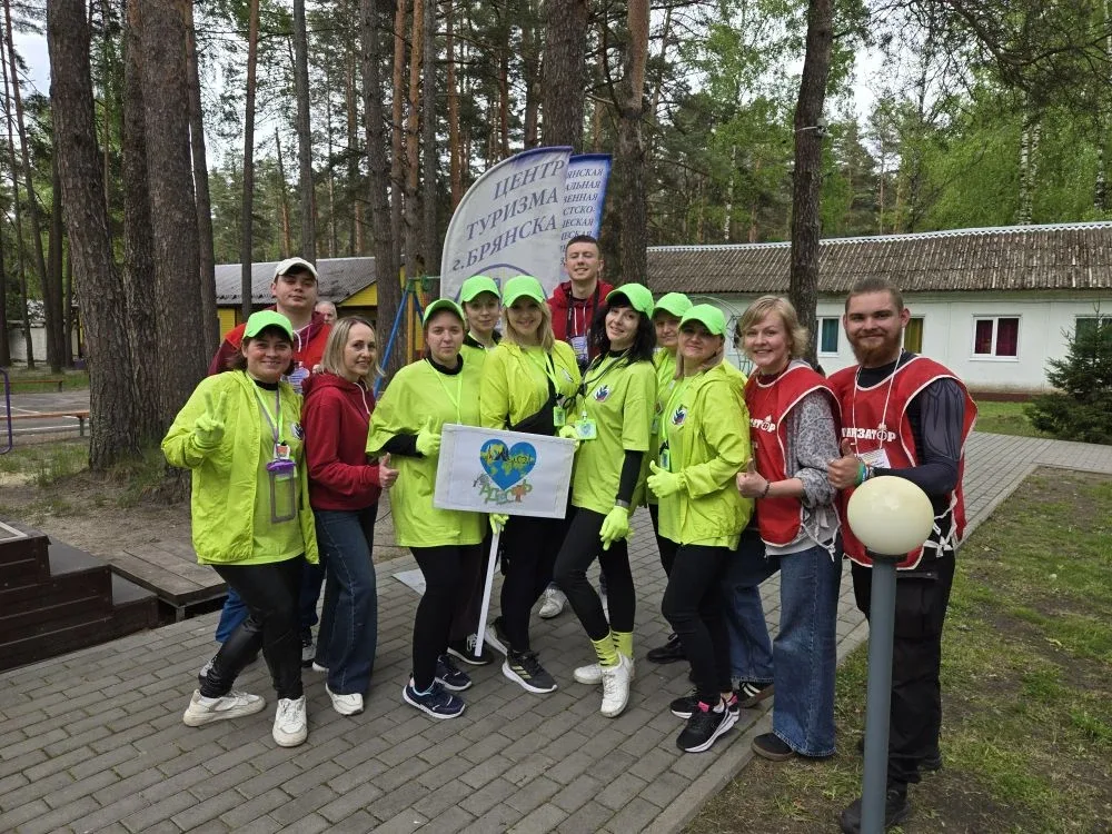 🏕️ Слет педагогов: «Искорка» зажигает звезды! 🏕️ С 14 по 16 мая в загородном лагере «Искорка» состоя