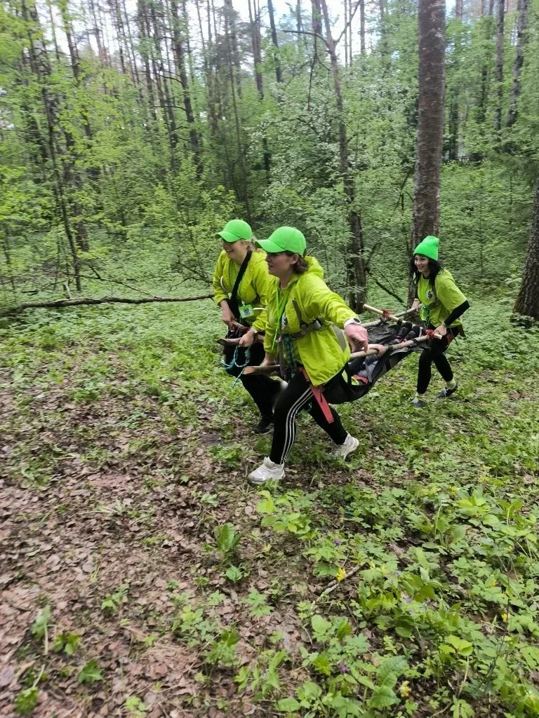 🏕️ Слет педагогов: «Искорка» зажигает звезды! 🏕️ С 14 по 16 мая в загородном лагере «Искорка» состоя