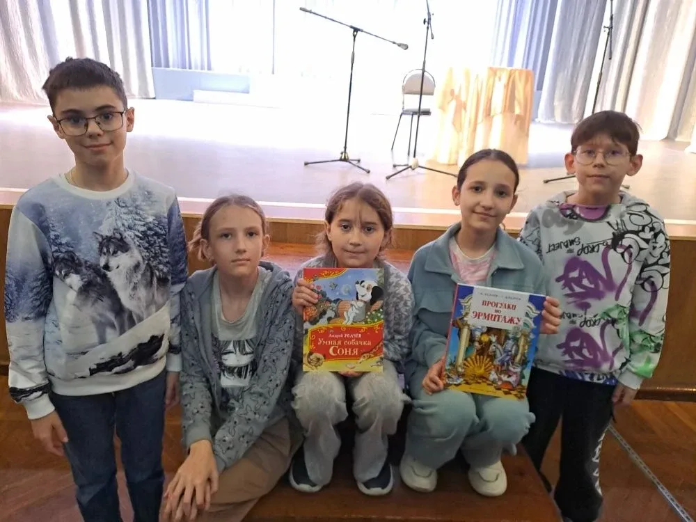 ✨ Вдохновляющая встреча с детскими поэтами на Чеховском фестивале!✨  Ученики 4 «В» класса стали учас