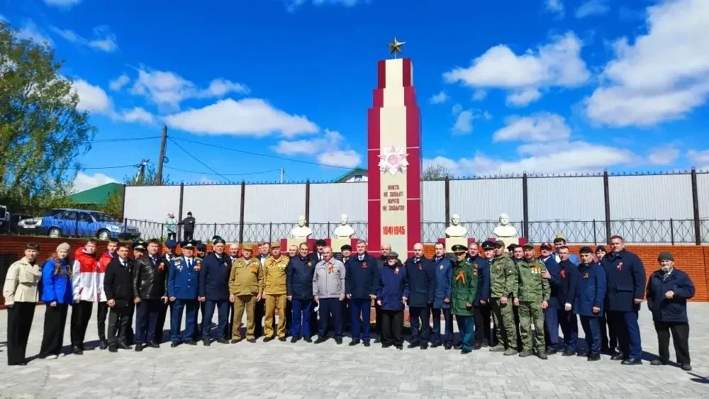 📸 Праздничные кадры с парада Победы 🎗️, который  прошел сегодня в с. Тюлячи