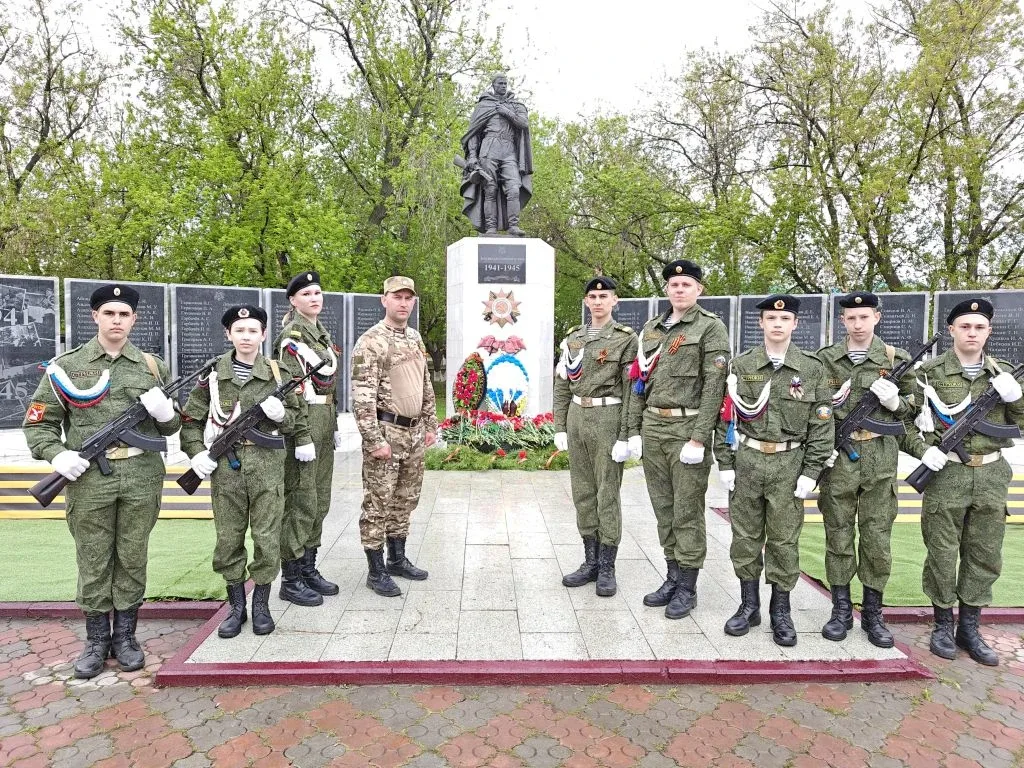🇷🇺Торжество чести: кадеты на митинге ко Дню Победы  ⭐Курсанты кадетского класса "Стрижи" Бердюжской 