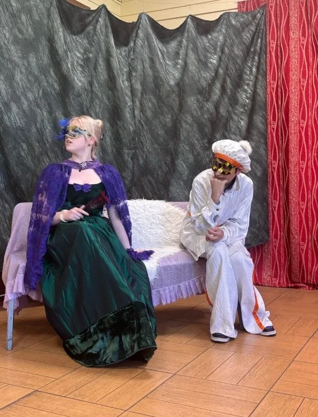 ЗАВЕРШЕНИЕ ТЕАТРАЛЬНОГО СЕЗОНА ТЕАТРА ИСТОРИЧЕСКИХ МИНИАТЮР🎭 Гимназия завершает очередной театральны